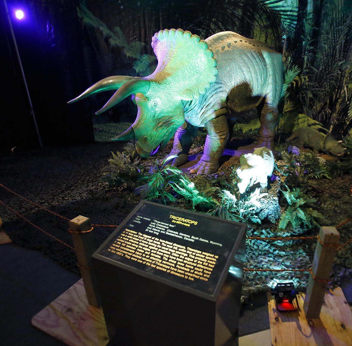 diy animatronic dinosaur