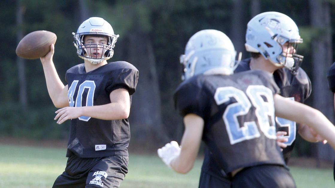 AnnistonStar.com - PHOTOS: Pleasant Valley Football Practice image