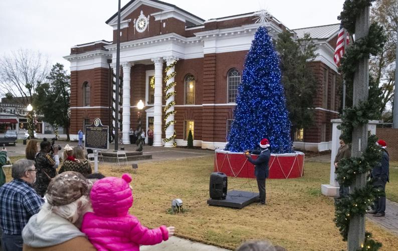Photos Talladega Christmas Parade and Tree Lighting The Daily Home
