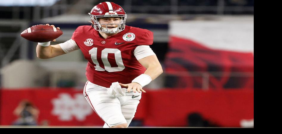 Alabama football: Mac Jones wins Johnny Unitas Golden Arm ...