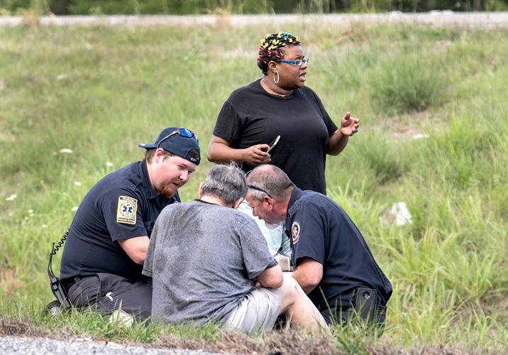 1vehicle accident south of Talladega sends 2 to hospital (with photos