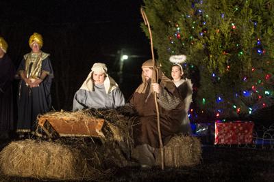 Hot Blast The Anniston Star Offers Its Friends A Merry