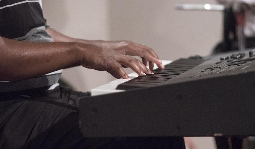 Jazz, blues singer Elnora Spencer kicks off lecture series at B.B