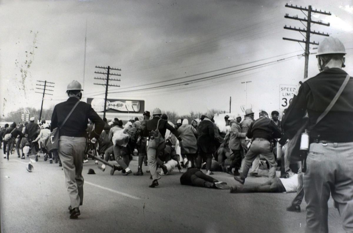 HOT BLAST: Visuals from the Selma march of the civil rights movement ...