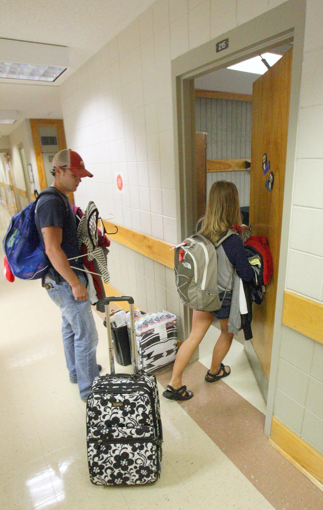 Moving In Day At Jacksonville State University Slideshows