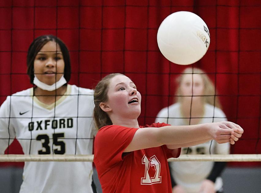 AnnistonStar.com - Prep volleyball roundup: Oxford knocks off Pleasant Valley, Weaver image