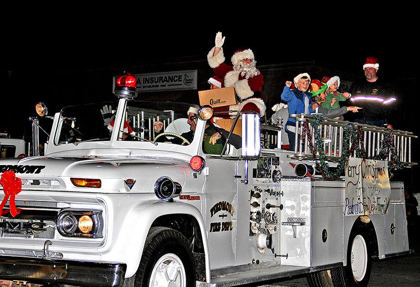 Piedmont residents keep Christ in Christmas parade News