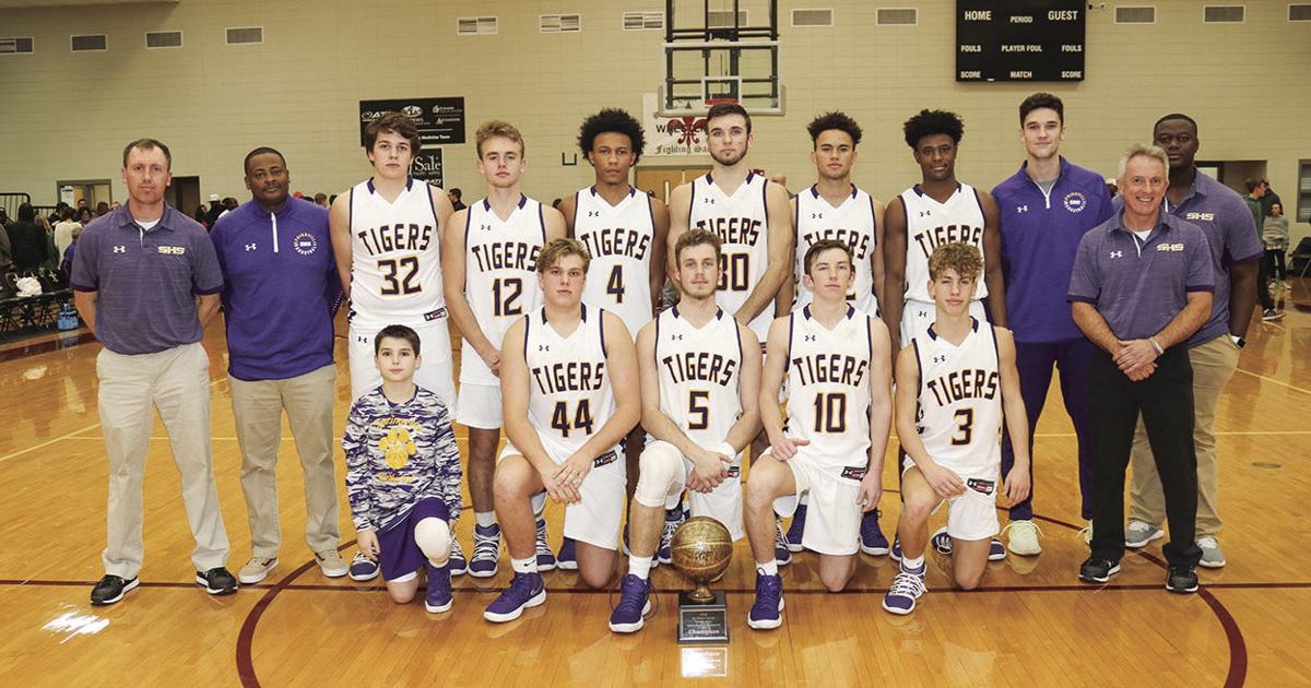 Springville Tigers beat St. Clair County Saints to win county ...