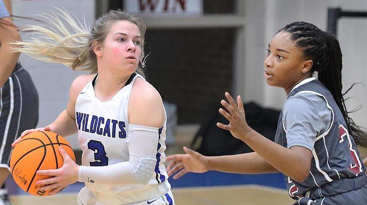 AnnistonStar.com - Photos: White Plains vs Anniston Boys and Girls AHSAA Basketball Games image