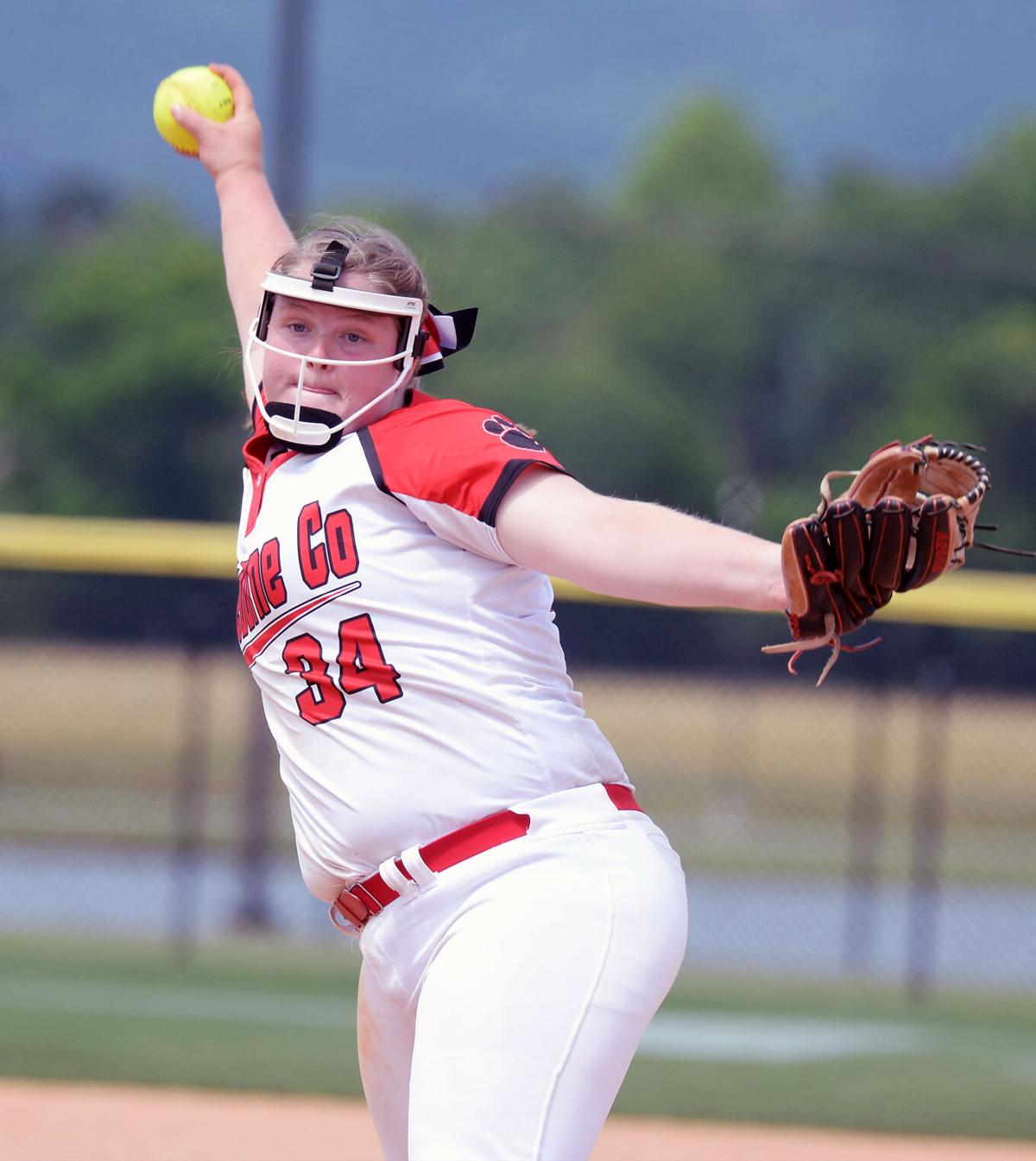 Cleburne County vs Hamilton BW 06.JPG