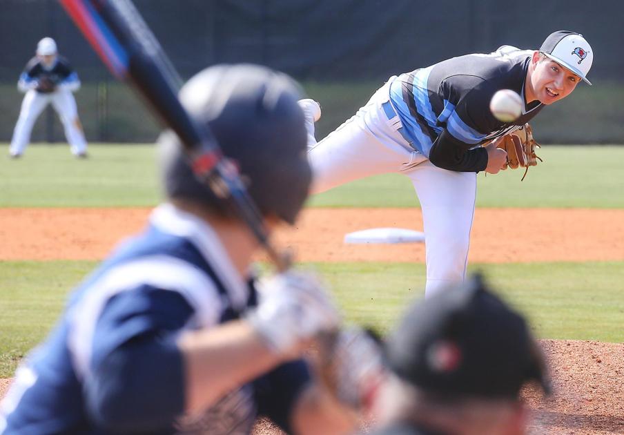 AnnistonStar.com - Prep baseball: Almaroad throws no-hitter in Pleasant Valley's season opener image