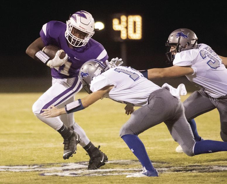 AnnistonStar.com - Ragland starts fast, closes regular season with 42-0 win over Asbury image