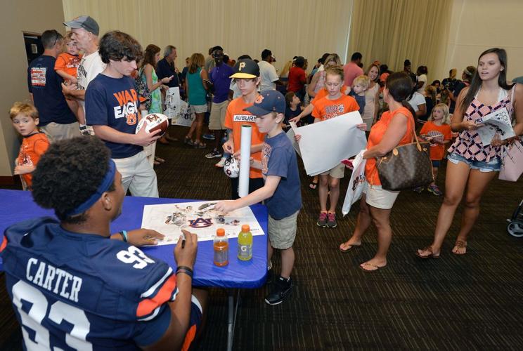 Auburn Fan Day Slideshows