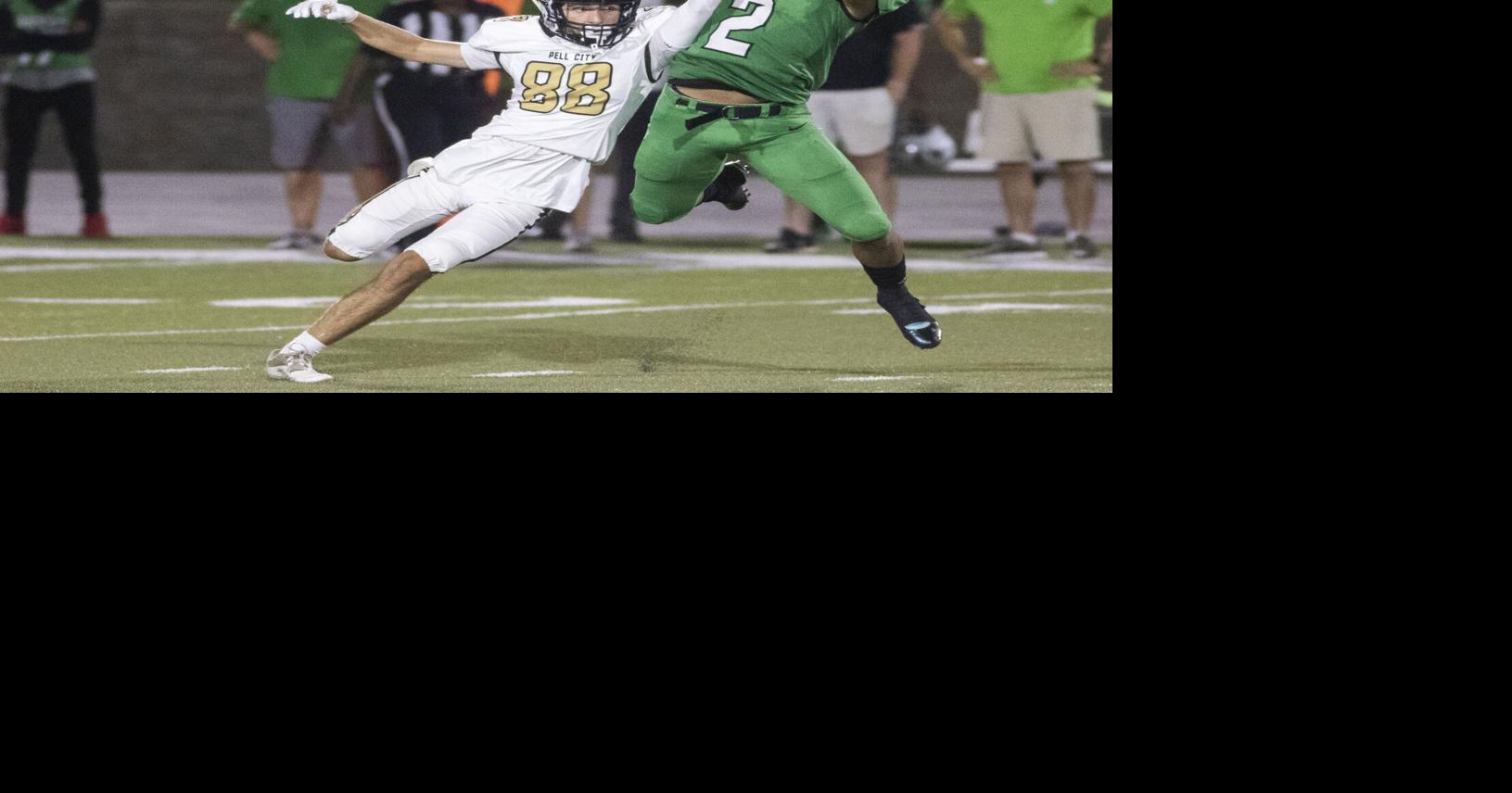 Photos Pell City takes on Leeds Slideshows