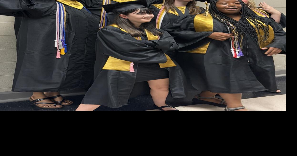 Photo Gallery: Oxford High School graduation ceremony | Free ...