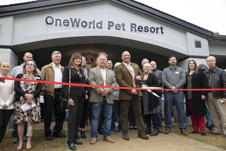 McClellan ‘pet resort’ holds ribbon cutting Anniston