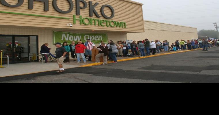 ONLINE EXCLUSIVE: Hunt on to replace Spooner Shopko ...