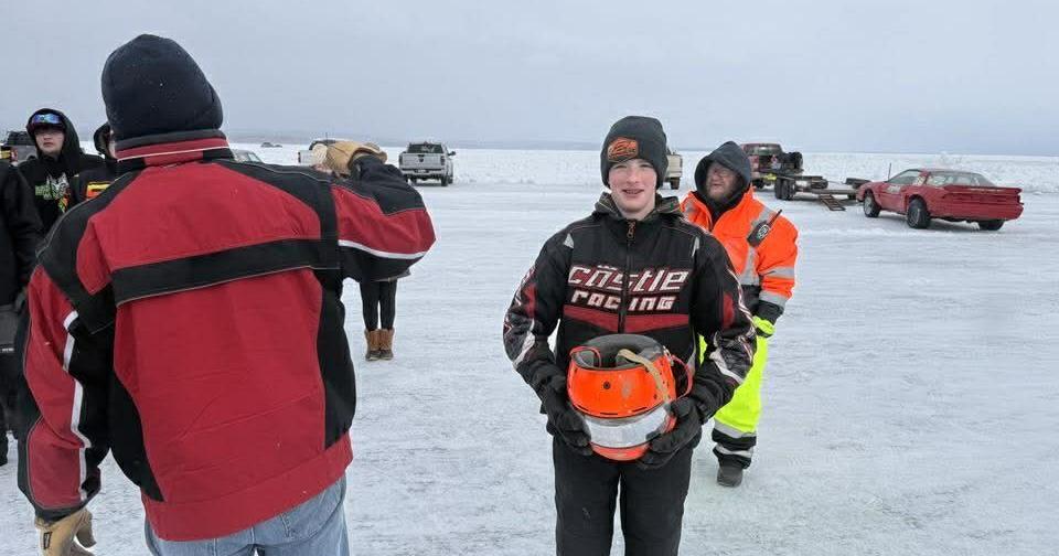 Ice Racing Wisconsin ‘Now that’s true family’: Ice racers rally around one of their own ...