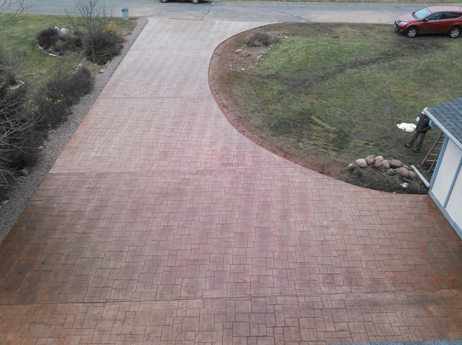 Hastings Construction, LLC fills need for stamped concrete work in area
