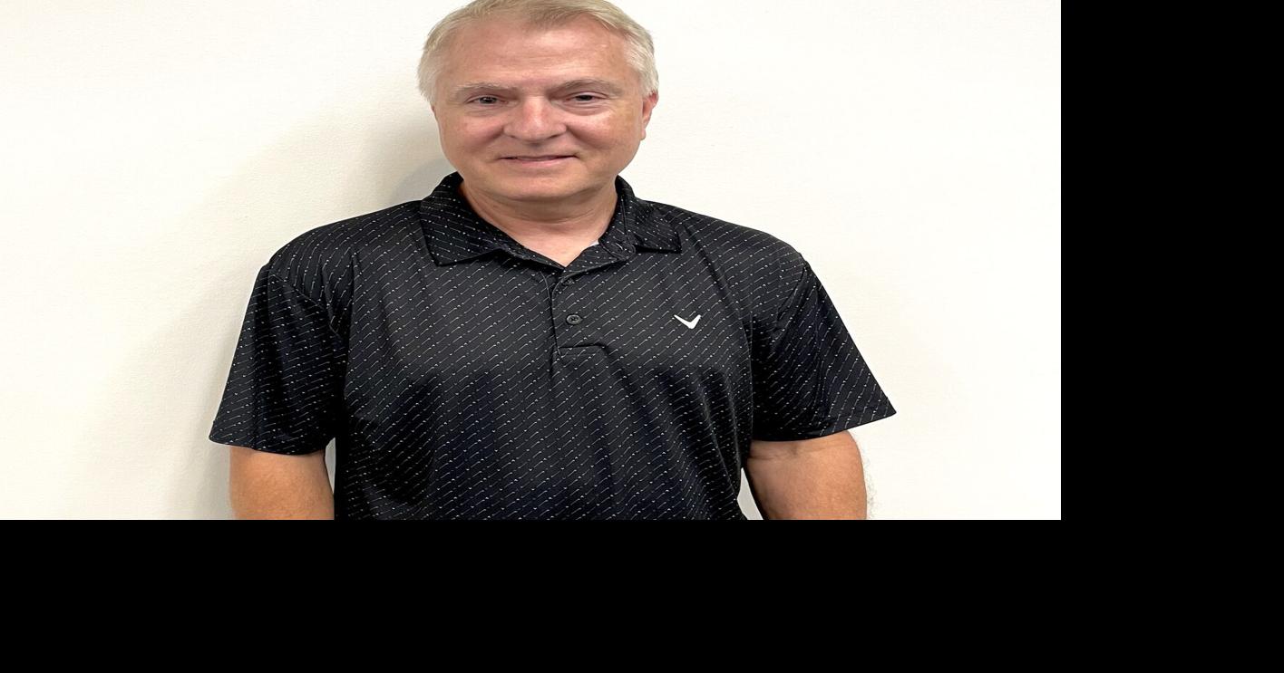 Ploetz is sworn in as District 21 County Board supervisor | News | apg ...