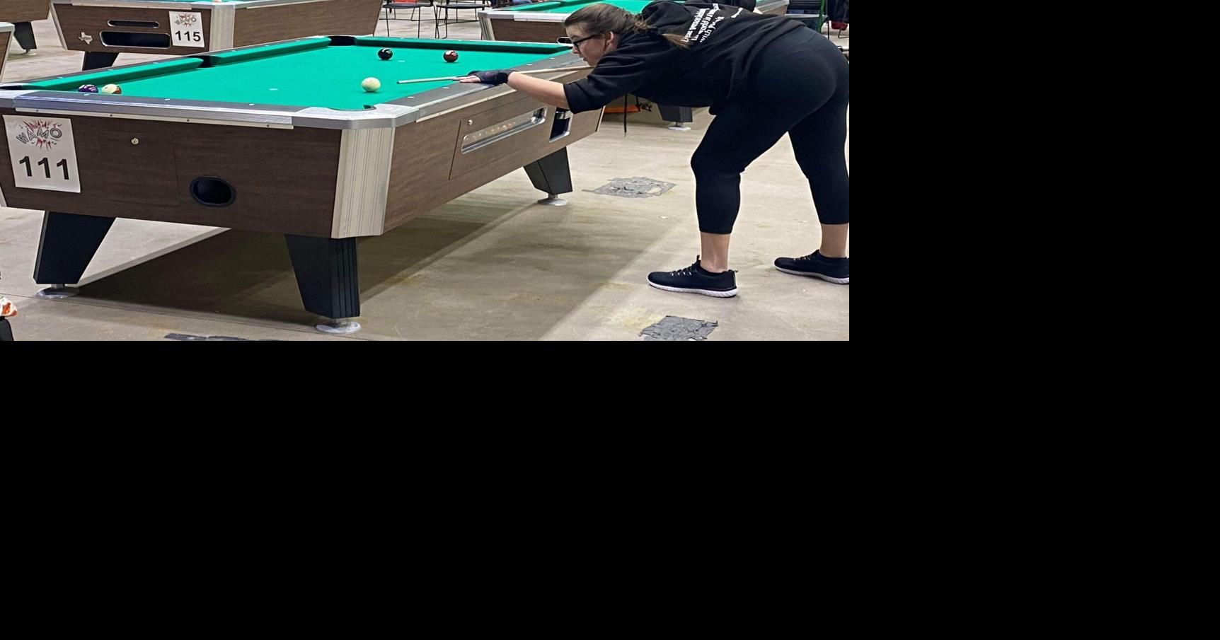 Pool player shoots and scores | Leagues | apg-wi.com