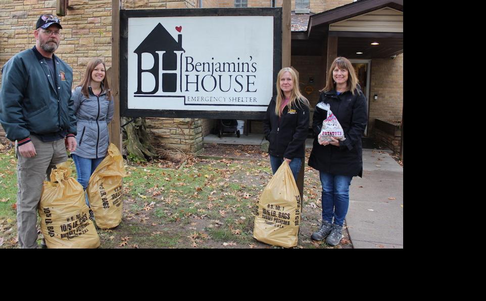 Barron Electric makes deliveries to food pantries and shelter Free