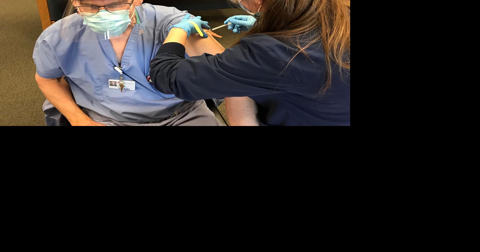 Marshfield Clinic in Rice Lake begins vaccinating health care workers