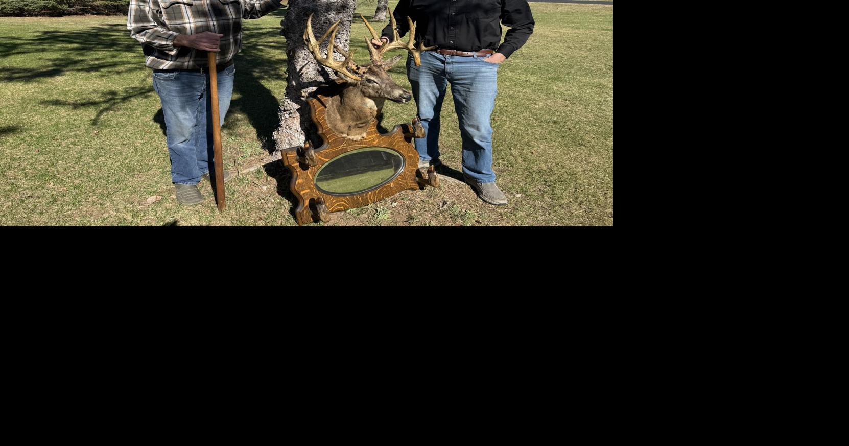 Central Wisconsin man seeks history of award-winning mystery buck shot a century ago