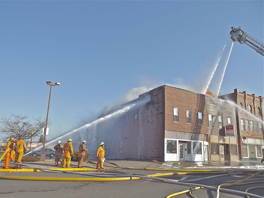 Sunday fire devastates Main Street building Ashland Daily Press apg