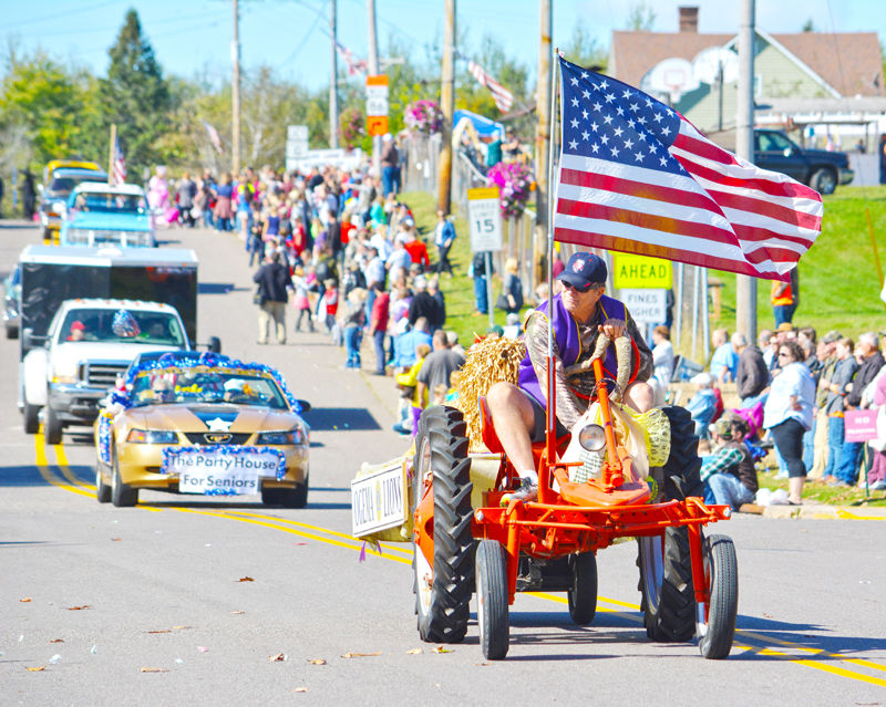 Ogema Christmas Tree Festival 2017 Free