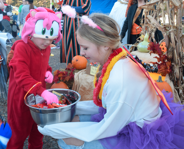 BooHaha! Community serves up treats, Halloween fun | Local | apg-wi.com