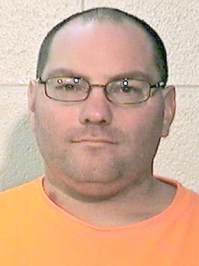 Bayfield County man charged with 30 counts of child pornography Local