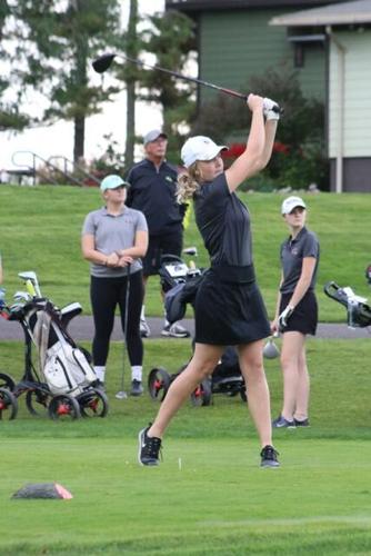 9/21 SPOONER RAILS GIRLS GOLF | Photos | apg-wi.com