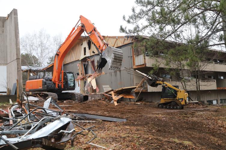 Telemark Lodge demolition begins Sawyer County Record