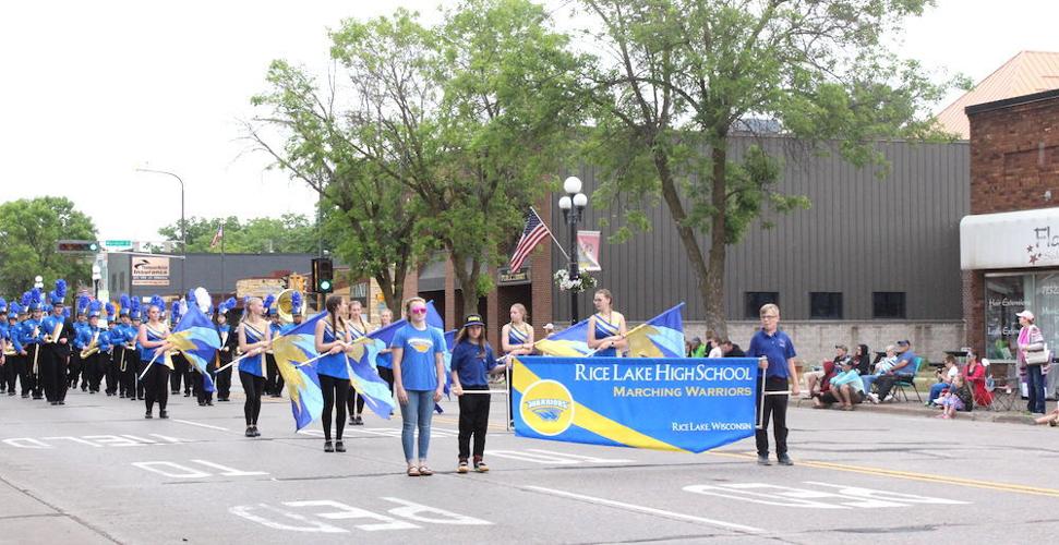 Sprinkles didn't dampen enthusiasm at Aquafest parade Rice Lake
