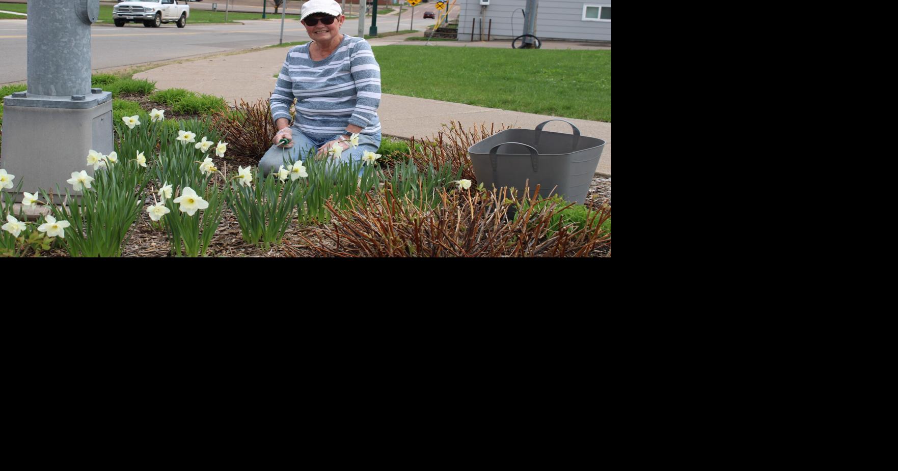Mader, Old Abe’s are person/business of the year