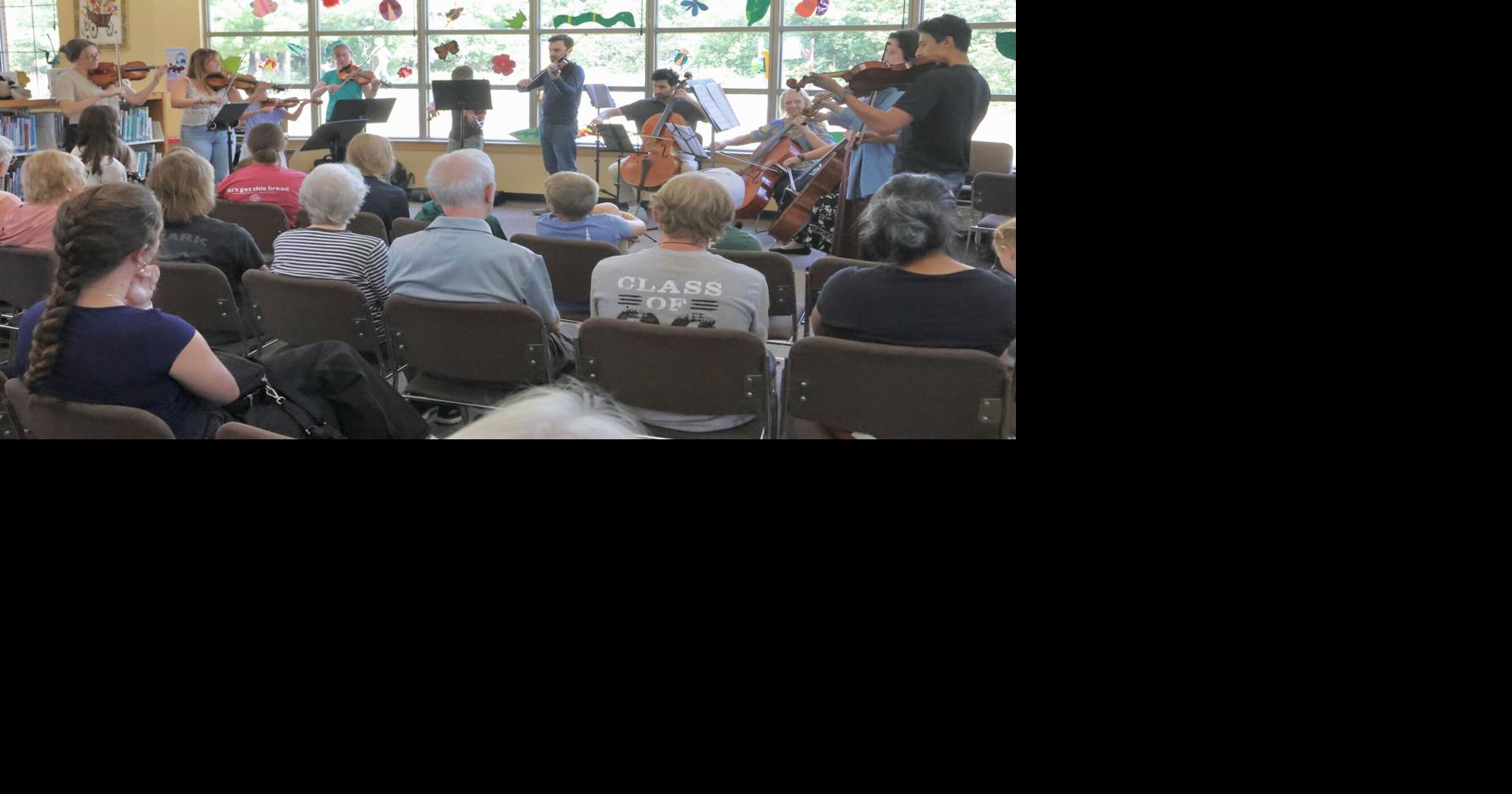 Northwoods String Quartet aperforms at Weiss Library