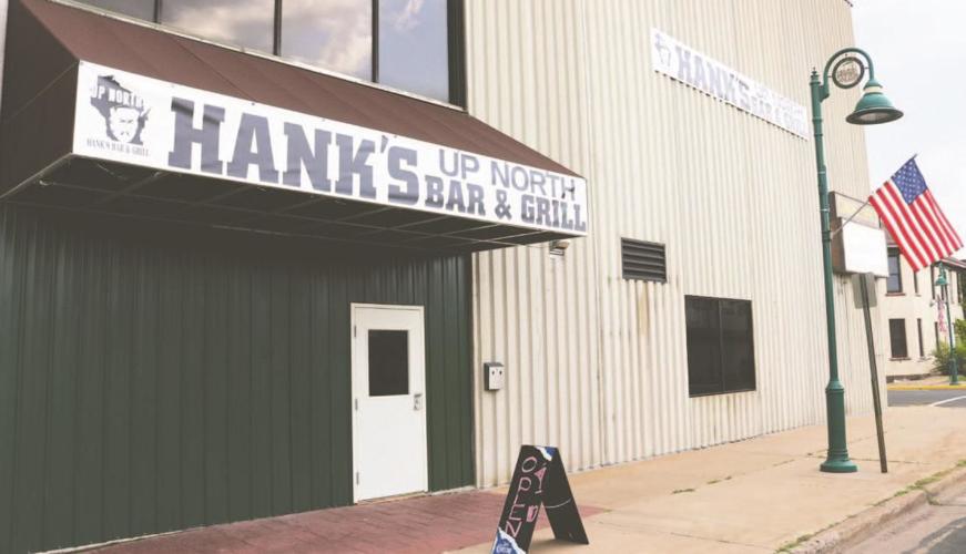 Hank's Northwoods Bar & Grill replaces Jerseys at Civic Center