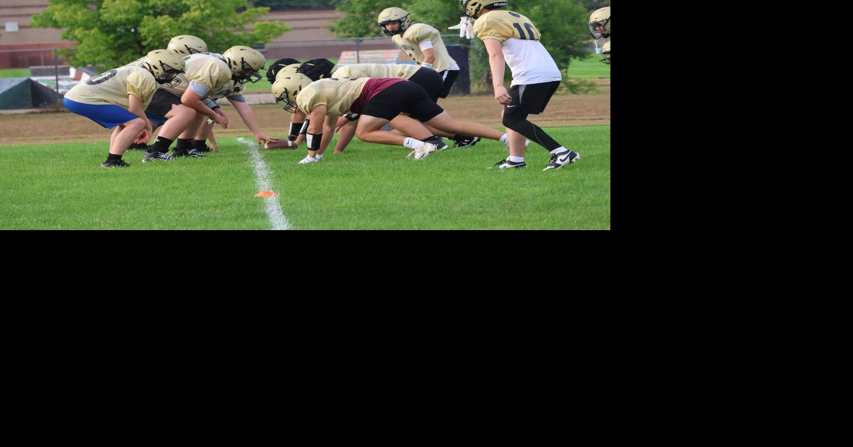 Football Canes line up for new season