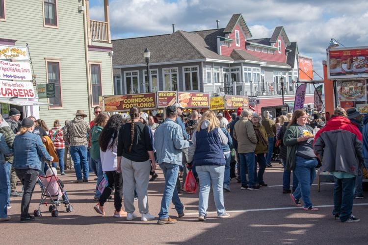 Measuring the pleasure of Applefest Columnists