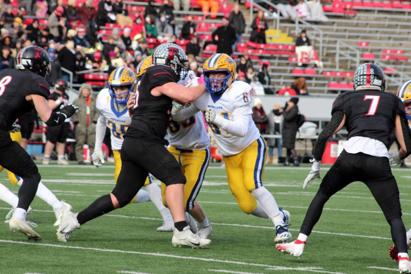 Pewaukee defense leads way to win over Rice Lake for Division 3 title