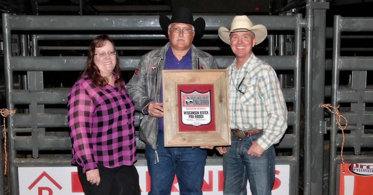 Barnes PRCA Rodeo: Horse of the Year, top rodeo awards in Great Lakes ...