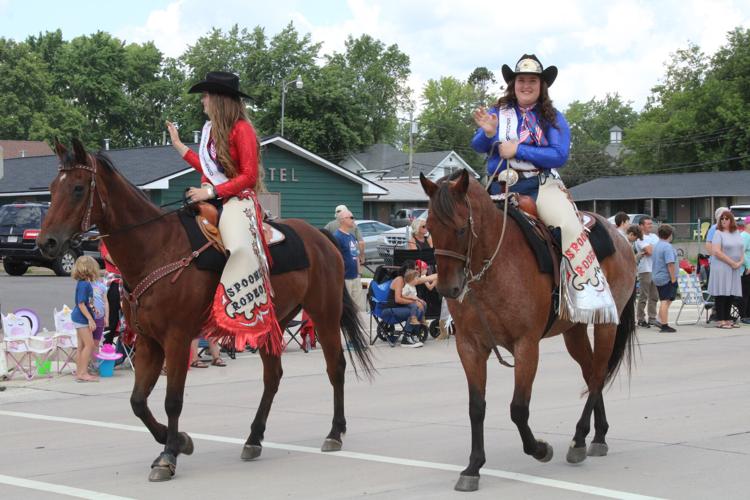 Rodeo Parade delights thousands Local