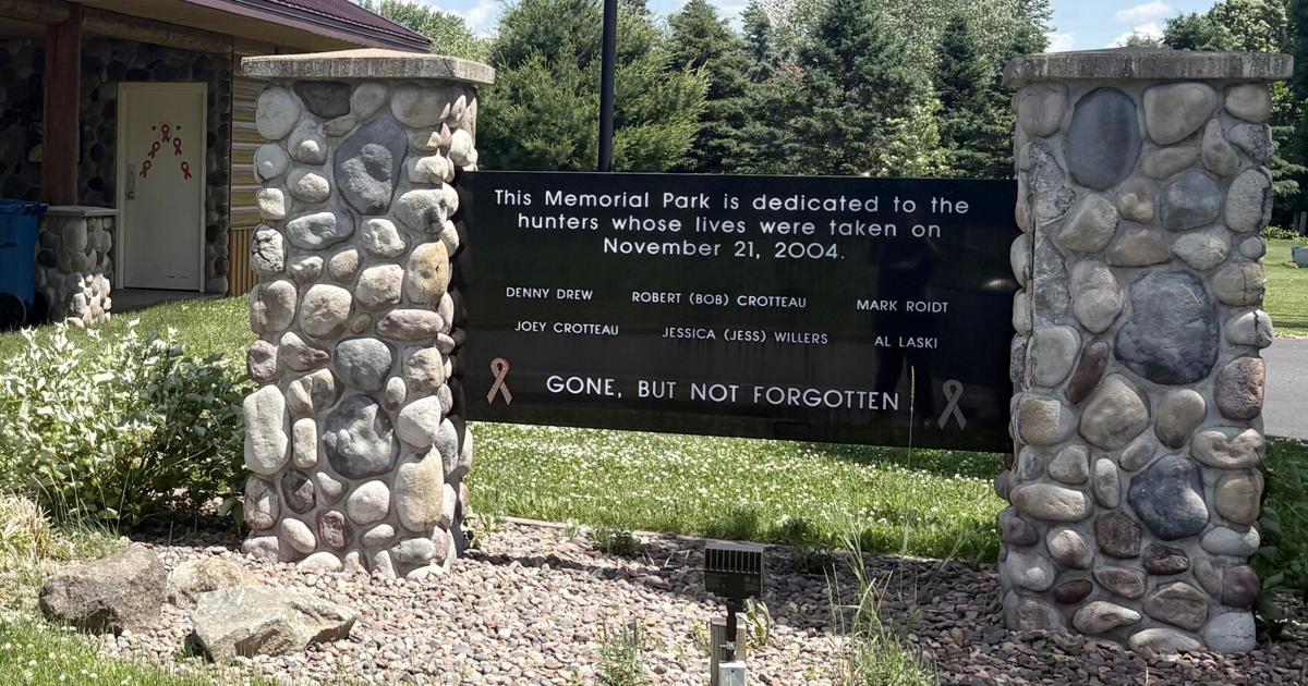 Looking back at the Deer Stand Murders following death of Chai Soua Vang
