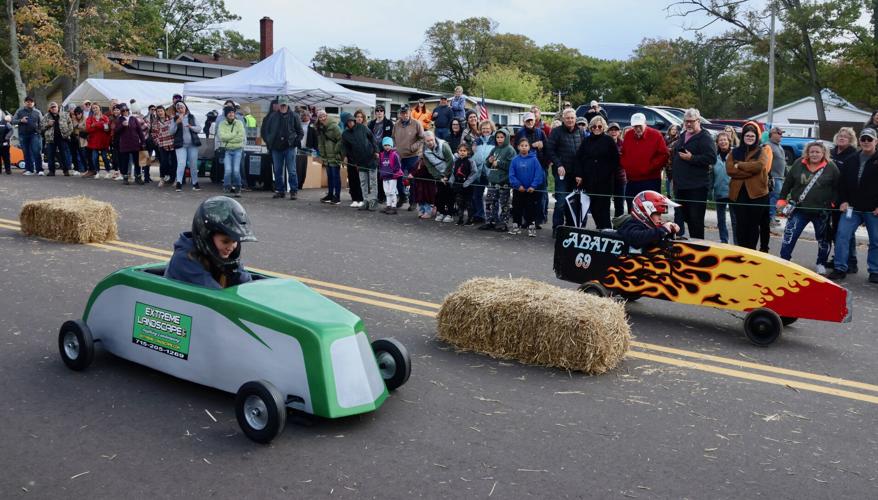 2023 Stone Lake Cranberry Festival Photos Free