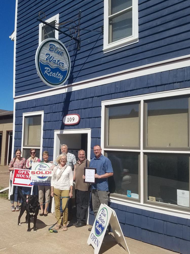 Blue Water Realty wins façade award Free