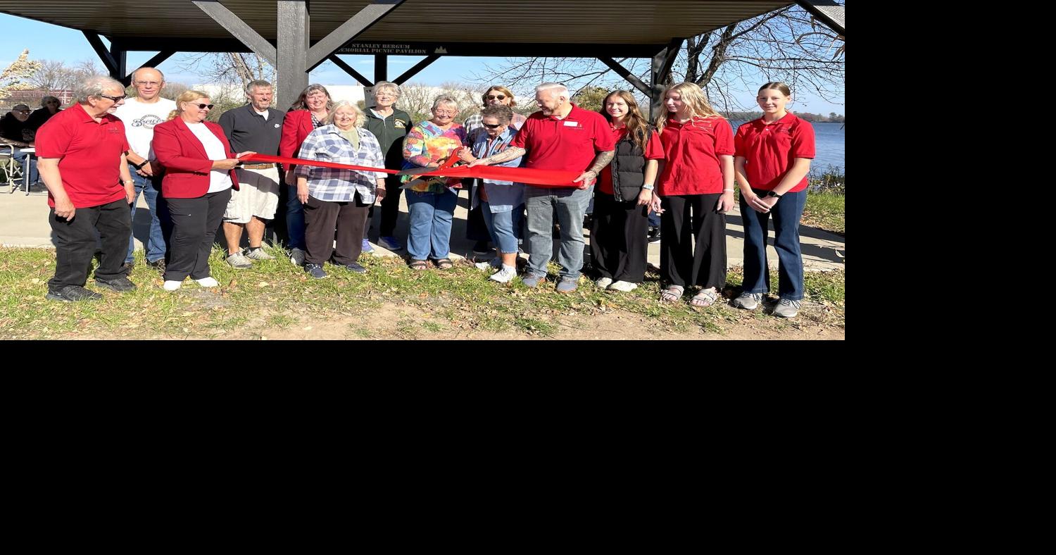 Cider and Sawdust fills Lumbering Hall of Fame Park