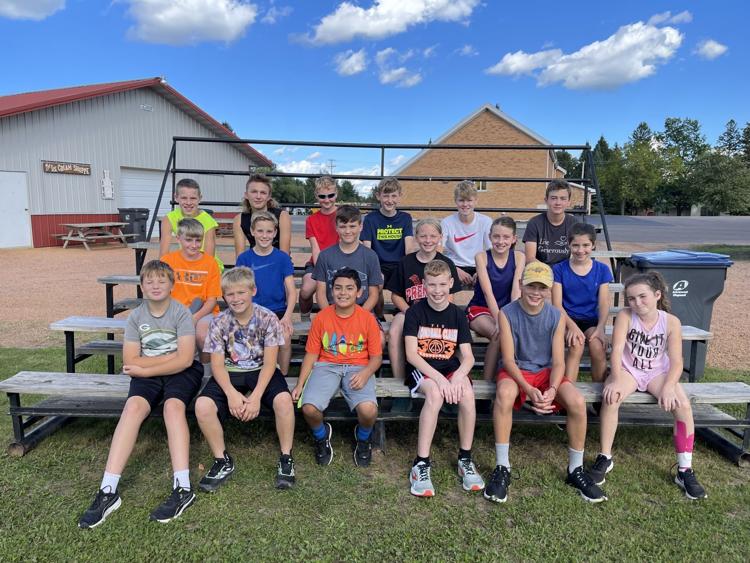 202223 Rib Lake/Prentice Hawks Middle School Cross Country team