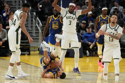 Stephen Curry, Jimmy Butler lead Warriors past Bucks, 120-113 | Price County Review | apg-wi.com