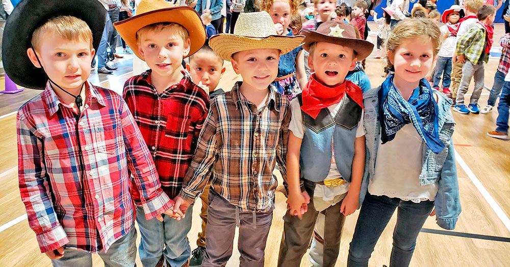 Hopi Elementary celebrates Western Day | Schools & Sports | arcadianews.com